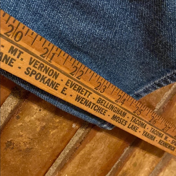 Hollister High Rise Blue Distressed Jeans - Picture 8 of 10